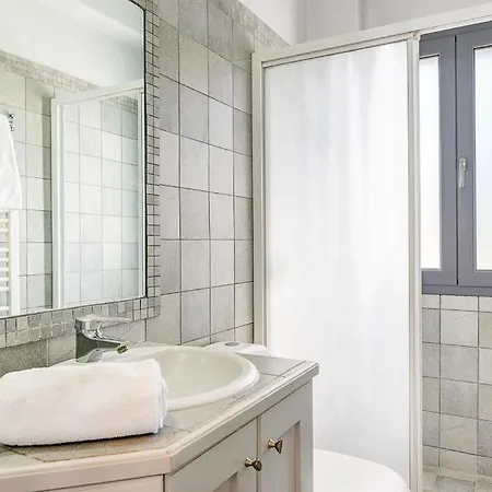 Sleeps 4 Pool Air Con Wifi Βίλα Καλιγάτα
